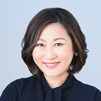 小野 くみ 氏